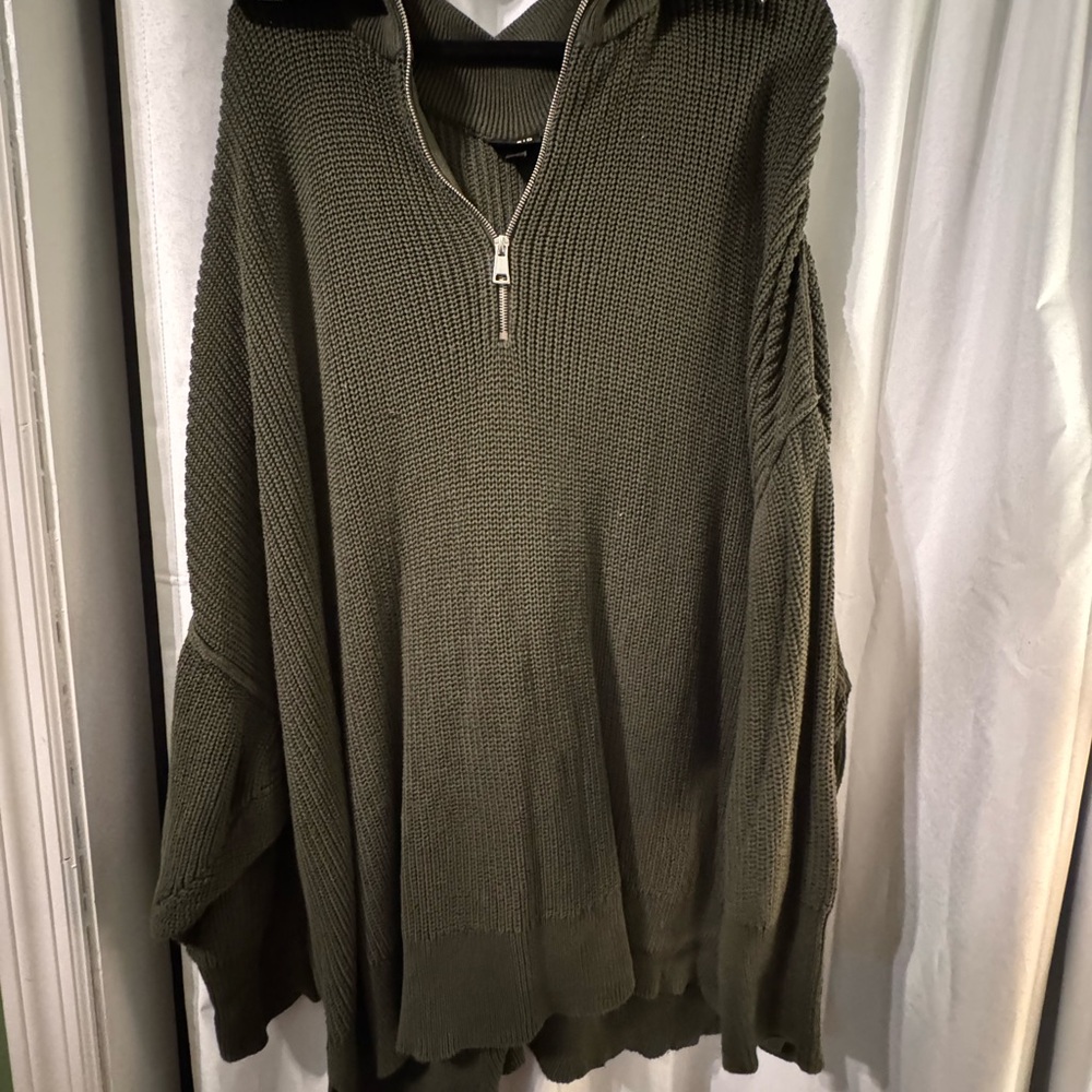 Torrid Green Crew Neck Sweater Relaxed Fit